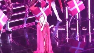 Kylie Minogue - It&#39;s the Most Wonderful Time of the Year (London, Royal Albert Hall, 9/12/2016)