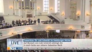 Trauerfeier für Loki Schmidt(†91) im Hamburger Michel 3/8