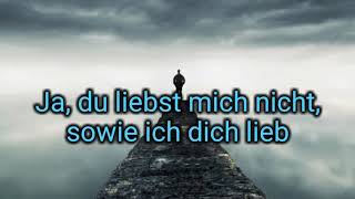 Video thumbnail of "Lune - Gebe auf (Schwach und doch so verliebt) lyrics"