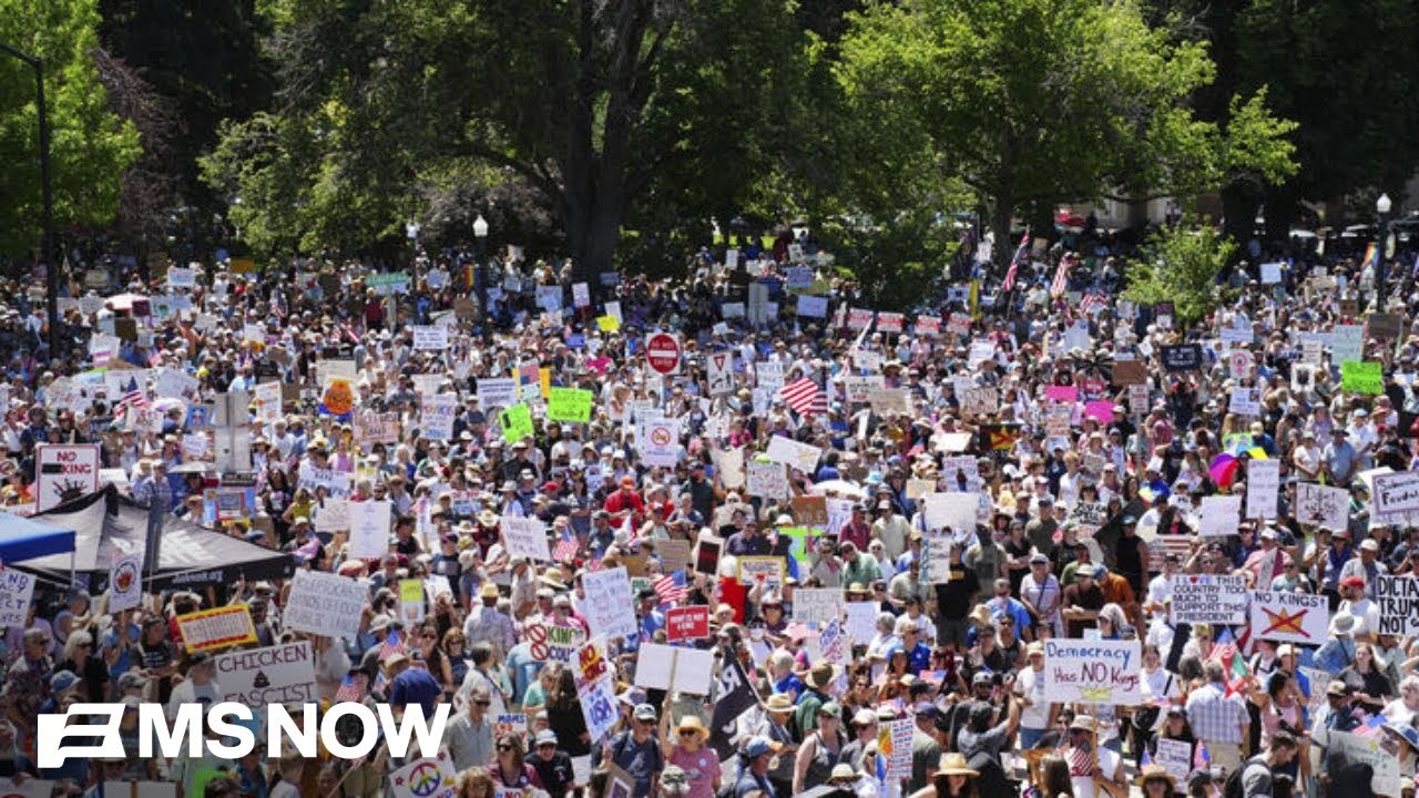 Tim Snyder: ‘A democracy means the people rule’