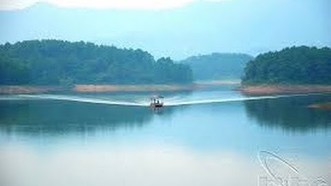 Hồ Cấm Sơn, huyện Lục Ngạn, tỉnh Bắc Giang