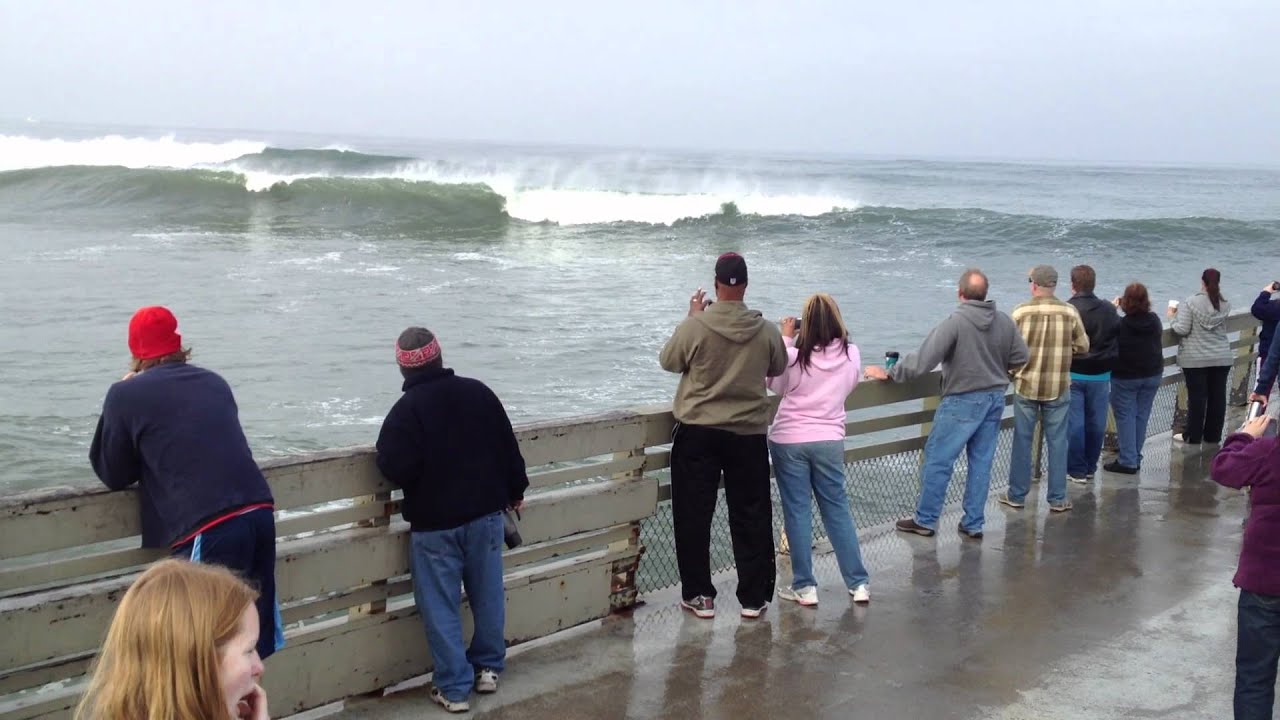 Big Waves, High Tide, Ocean Beach Pier, San Diego, Jan 7, 2012 YouTube