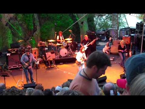 Tina and the B-Sides Reunion Show - Oh Jesus