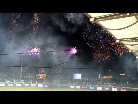 2012中華職棒紅白明星對抗賽 ~ALL STAR JUMP 高空煙火秀~