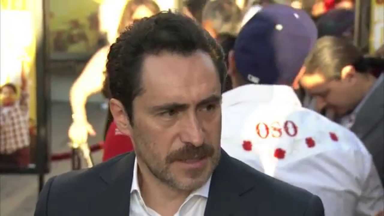 rising stars of asset management 2019 CESAR CHAVEZ Movie Premiere: Demian Bishir (en Español)