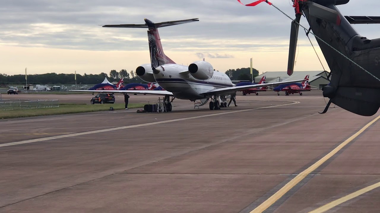 RIAT 2019 VIP private jet warming up - YouTube