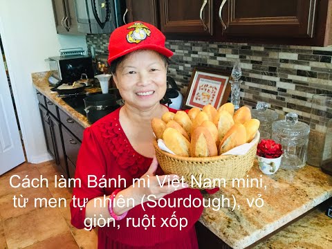 Cách làm Bánh mì Việt Nam mini bằng men Tự nhiên (Sourdough), vỏ giòn ruột xốp Cách làm Bánh mì Việt Nam mini bằng men Tự nhiên (Sourdough), vỏ giòn ruột xốp