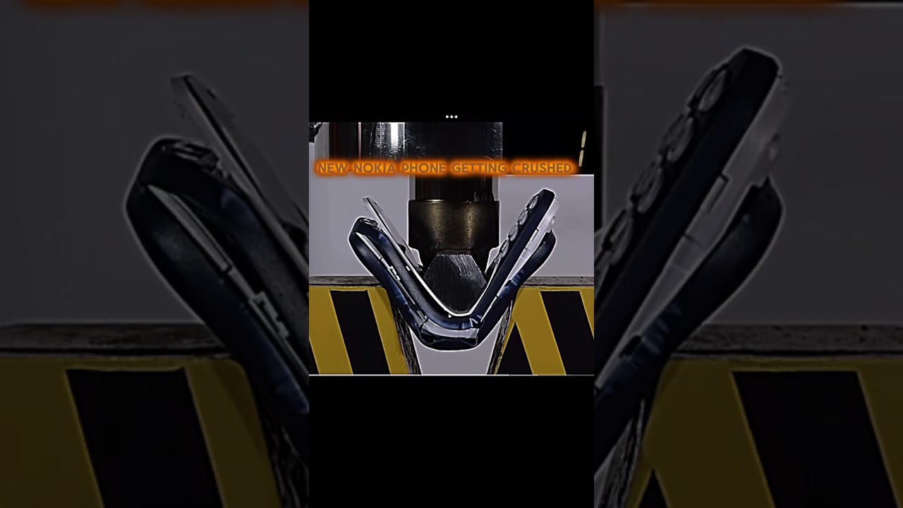 2017 Nokia vs. Nokia 3310 Y0URL04CLSH3PH3RD