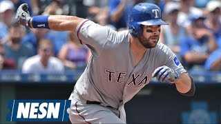 Red Sox Sign Veteran First Baseman Mitch Moreland