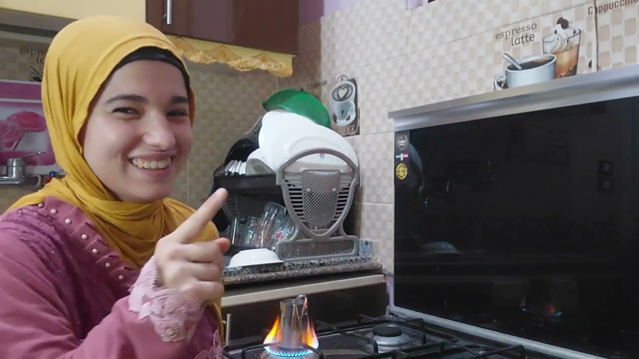 قررت اختبر ابو يوسف واحط له ملح في الشاي بدل السكر يا ترى كان رد فعله ايه