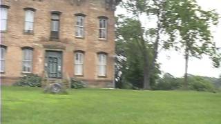 Prospect Place (SE01-EP02)