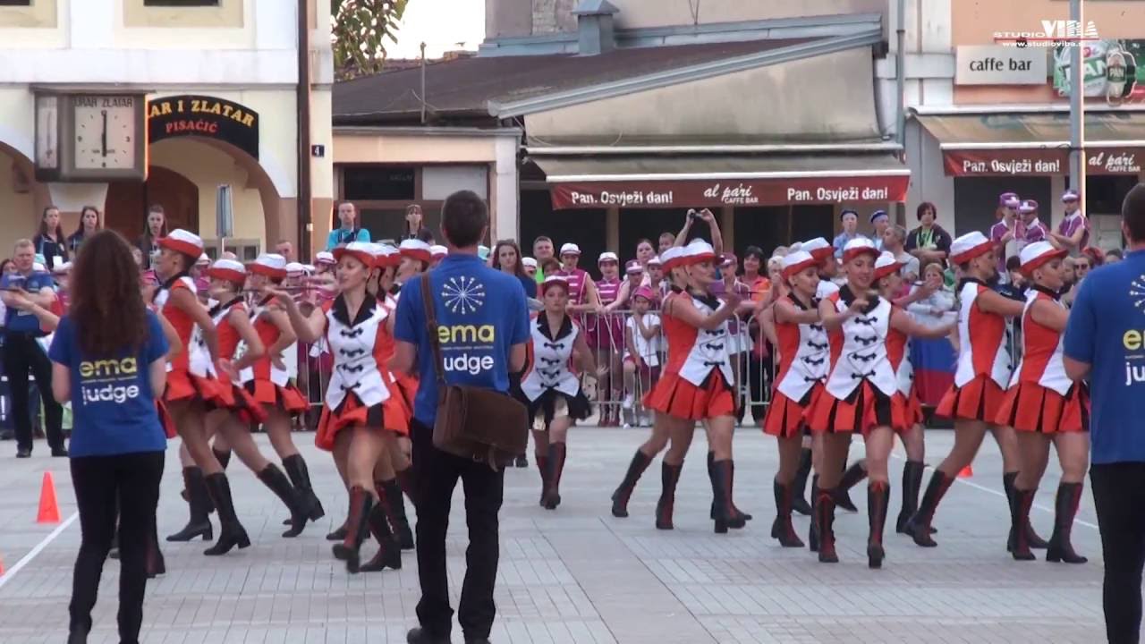 KUD MAŽORETE RAP RADEČE-SENIOR PARADE-VINKOVCI 2016