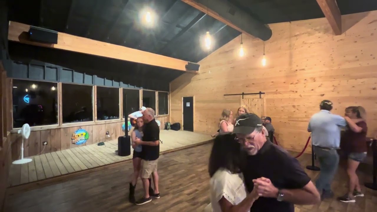 Castaways Bar & Grill at Big Al's: Chris Colston