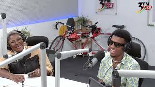 Effiakuma Broken Heart || Kofi Kinaata hangs out Giovani Caleb & Chrystal on the #3FMDrive screenshot 2