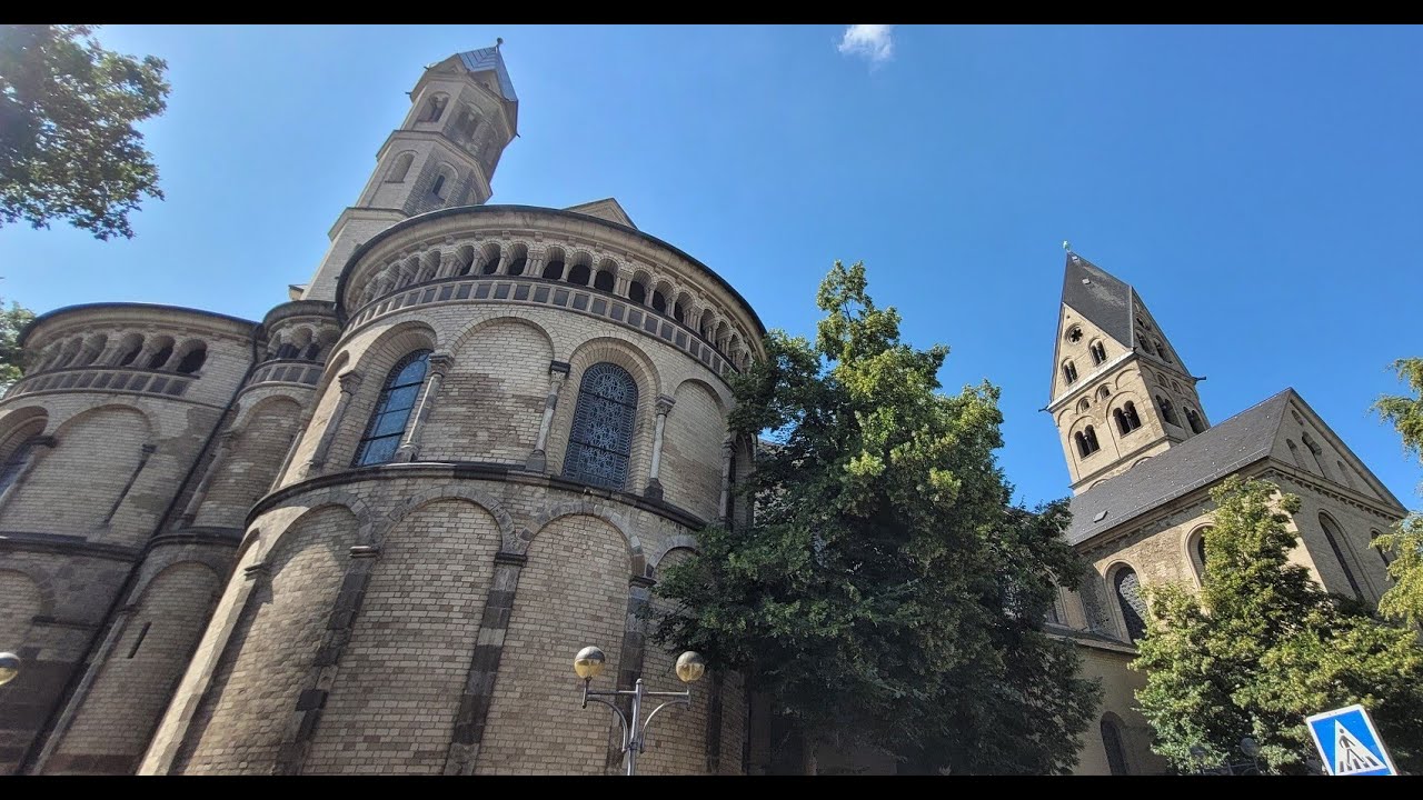 Köln - Basilika St. Aposteln - Sologeläut der Weltjugendtagsglocke und Westturmplenum