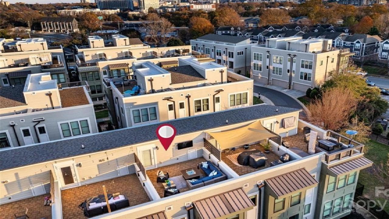 231 Uptown West Drive, Charlotte, NC Presented by Karin Hull.