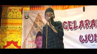 TERHANYUT DALAM KEMESRAAN.  kiageng maskur, Banowan.