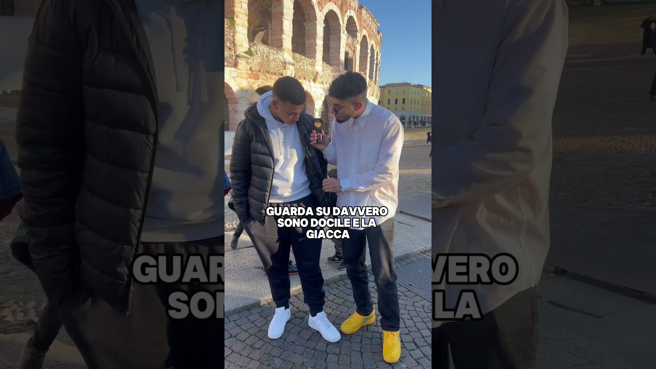 Natale si avvicina e il Vucumpra è gentile 🔥🔥🔥🎁 