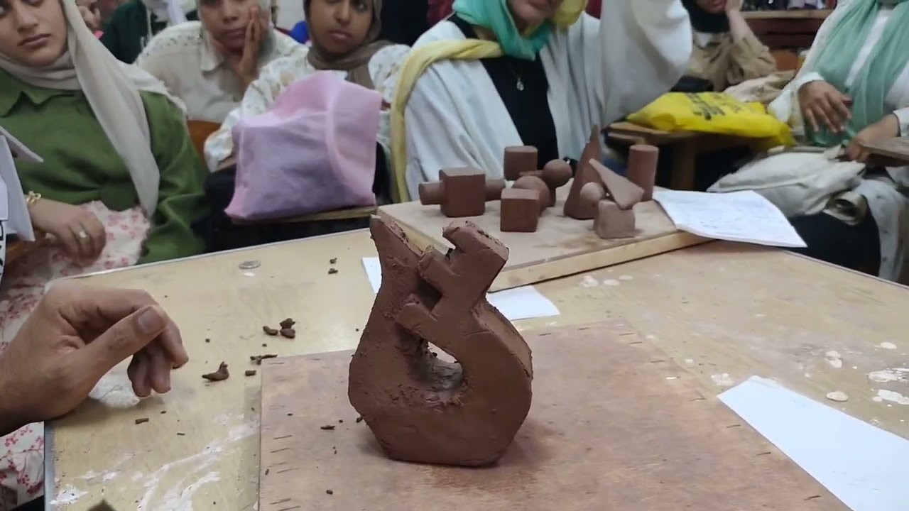 ابسط طرق بناء التشكيل النحتي بدون كاريكاز، نحت حرف (س) 