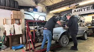 Engine removal of the Volkswagen JETTA MK2 coupé