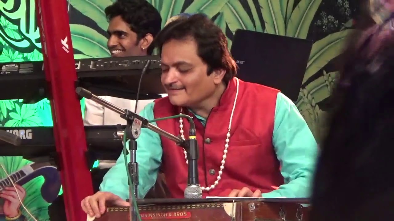 Saqiya aaj muze nind nahi Harmonium solo by Sachin Jambhekar