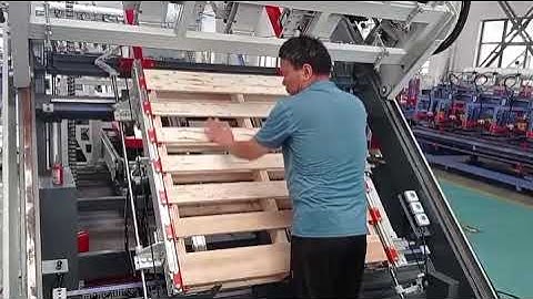 testing stringer pallet nailing assembly machine before delivery