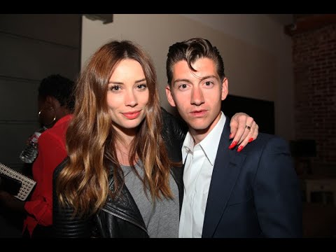 Alex Turner Biography Details, Childhood, Family Life & Achievements ...