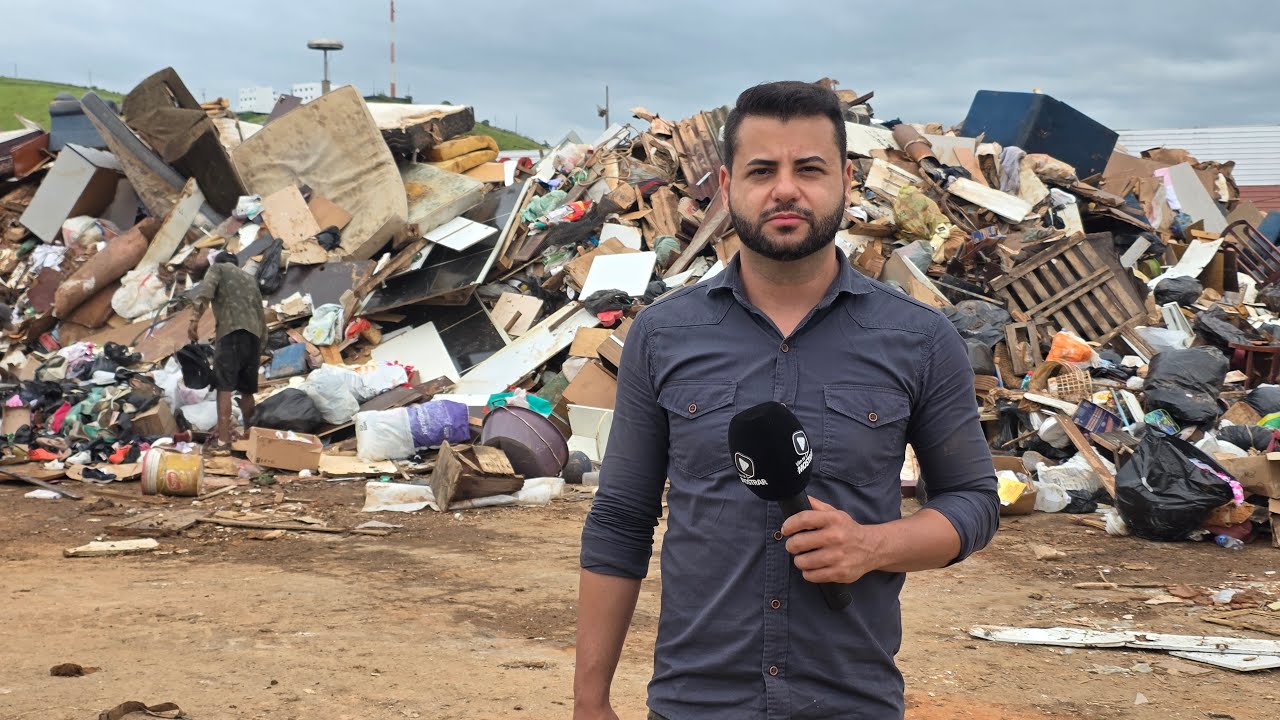 AO VIVO DIRETO DO LOCAL PARA ONDE ESTÃO SENDO LEVADOS OS DESTROÇOS DE JUIZ DE FORA