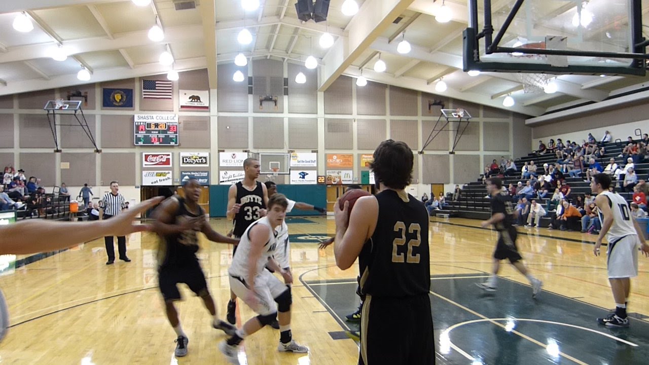 Shasta men lose to No. 12 Butte 77-68 - YouTube
