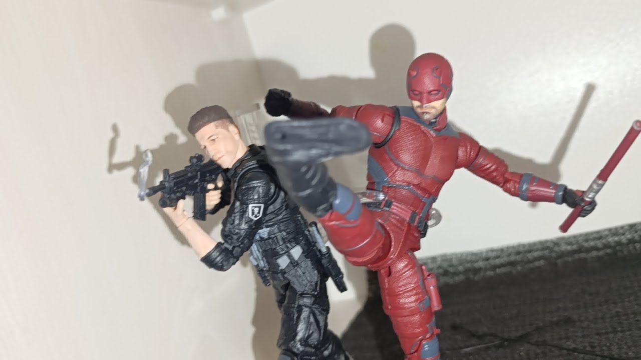 MARVEL LEGENDS DAREDEVIL: BORN AGAIN DAREDEVIL+7 FİGÜR KUTU AÇILIMI