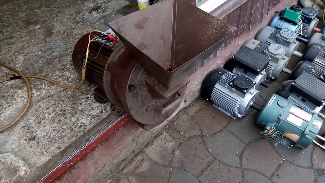 измельчитель со-124а. мельница мелотерка. измельчитель со-124а. мелотерка со-124а для дробления зерна. со 124.