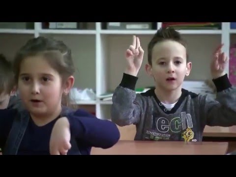 مبادرة بالبوسنة لتعليم لغة الإشارة للتلاميذ