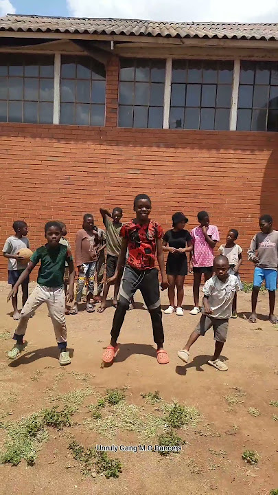 Kamo Mphela - Dali(darlie) #kamomphela #Dali #darlie  #amapianochallenge #trending #amapiano #dance