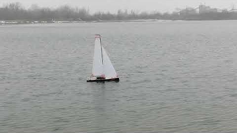 MIDI VOR65 1:25 Canting Keel and Daggerboards | Testing new sails and ArduKEEL Teil 2