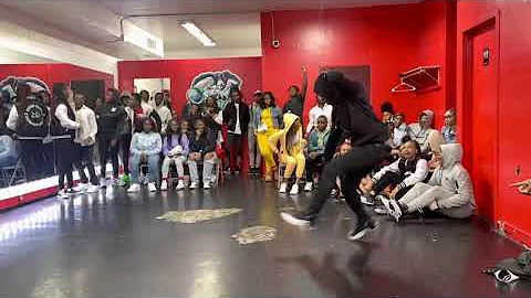 Astronaut Flee Present -Combat Zone"| lil Dave VS ...