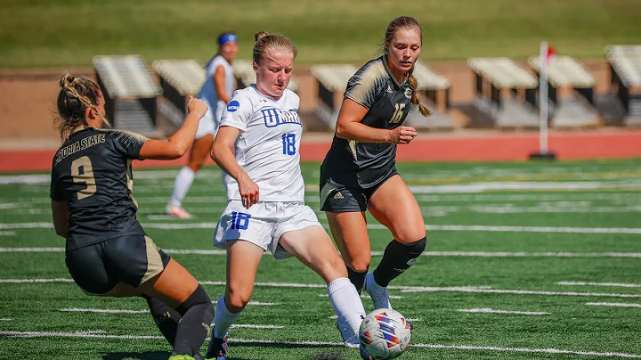 UMary Soccer vs Emporia State Highlights | Maraude...
