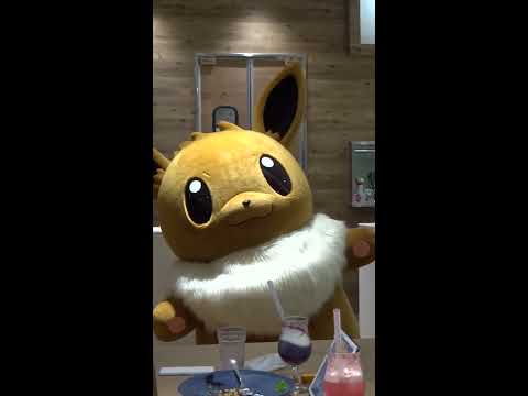 ポケモンカフェにイーブイが遊びに来たよ！