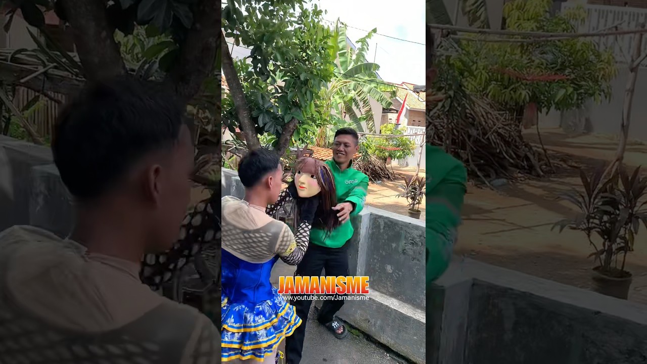 Rika and the ojol fight over the mask