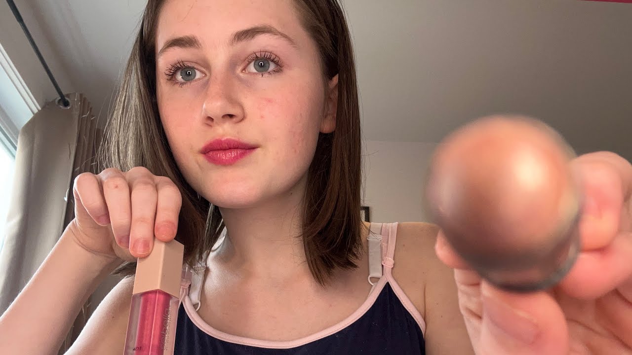 ASMR ROLEPLAY: Ton amie te maquille 🎀 (très réaliste)