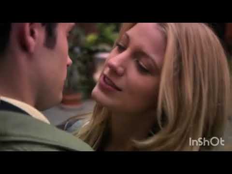 Gossip Girl : S1 Ep7 - Dan and Serena school kiss scene