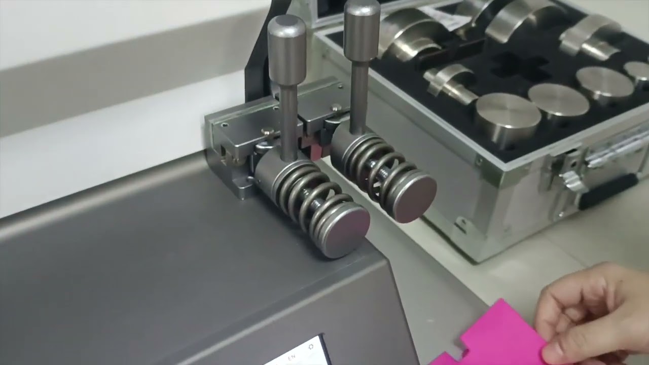 CV140 ElmenGuide Elmendorf Tear Tester