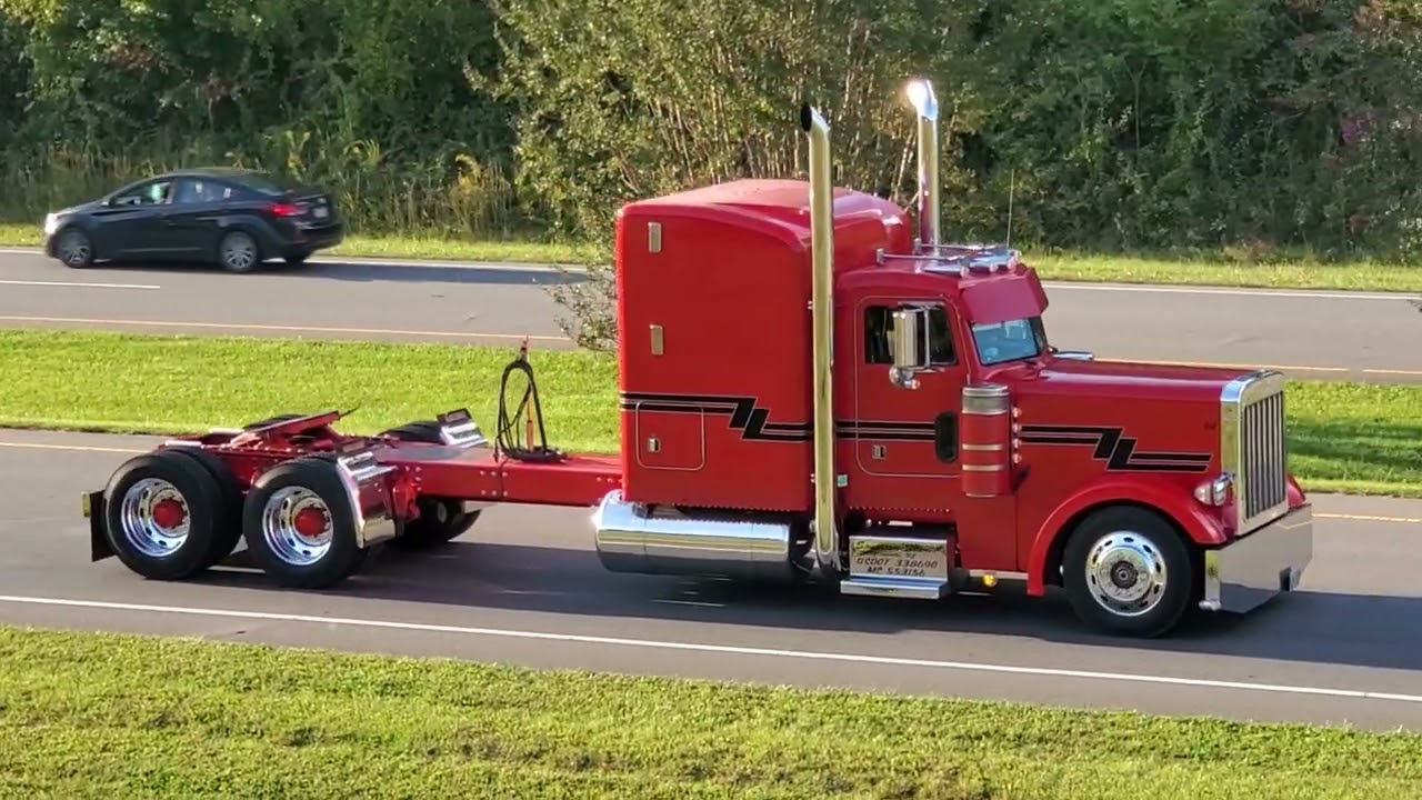 Mayberry truck show / Bottomly Enterprises  9 / 29/ 2023