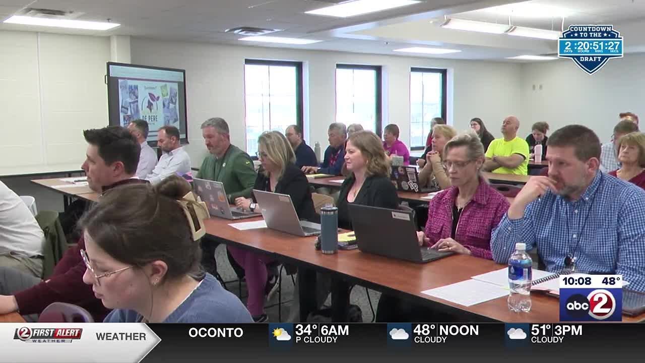 De Pere school board member censured following investigation YouTube