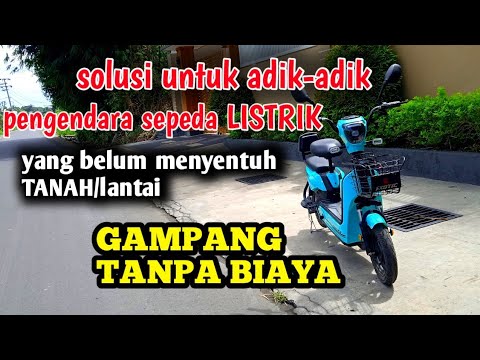 Video: Cara Mengendarai Sepeda Jalan (dengan Gambar)