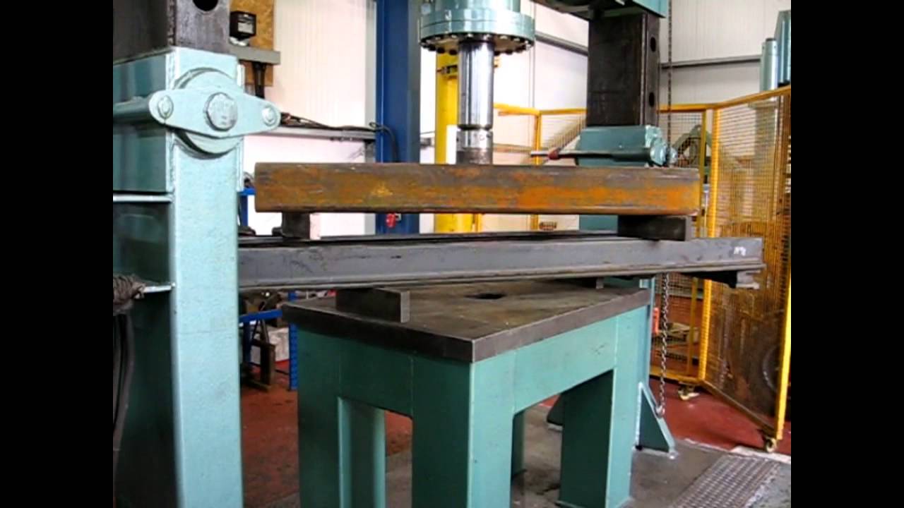 Straightening a Forklift Truck Mast Section YouTube