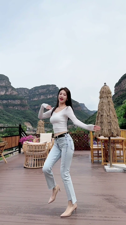 Beautiful Girl Dancing #395 | TikTok Dance Trends of 2024! 💃✨ #TikTok #Douyin