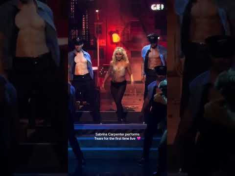 Sabrina Carpenter Tears VMAs 2025 