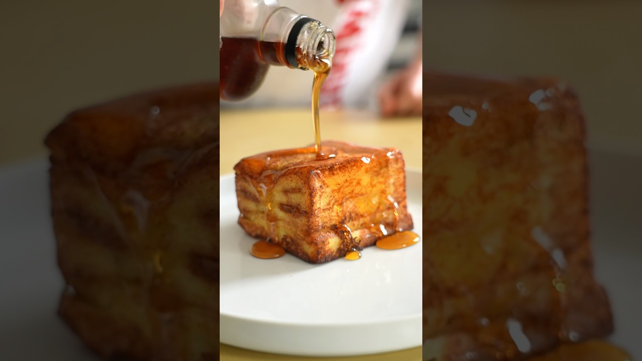 What's In This STUFFED French Toast?