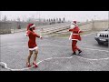 Санта Клаус Танцует Четко Лезгинка Птицам Небо А Землю бродягам 2021 Santa Dancing ALISHKA Чеченская