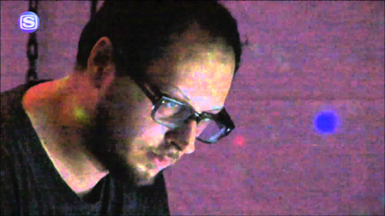 μ-ziq - LIVE @ TAICO CLUB camps' 2010 - YouTube